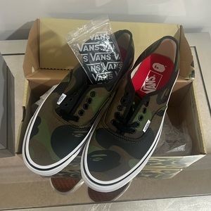 Bape Camo Vans men’s 9.5 NEW